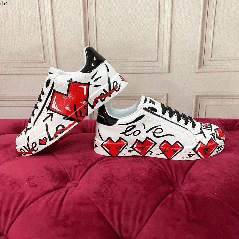 Fashion Best Top Quality real leather Handmade Multicolor Gradient Technical sneakers men women famous shoes Trainers size35-45 mkjkkkk rh4000000002
Fashion Best Top Quality real leather Handmade Multicolor Gradient Technical sneakers men women famous shoes Trainers size35-45 mkjkkkk rh4000000002