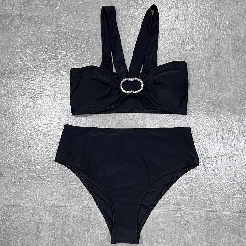 Black Halter Swimsuits Women Bikini Set Vest Thongs Swimming Suit Letters Diamond Swimwear Beach Two Pieces Bikini Set
Black Halter Swimsuits Women Bikini Set Vest Thongs Swimming Suit Letters Diamond Swimwear Beach Two Pieces Bikini Set
