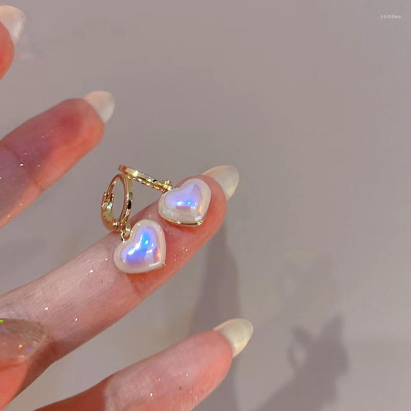 Hoop Earrings French Simple Color Pearl Heart Earring For Women Love Shape Fantasy Ear Buckle Charm Boucle Oreille Fine Jewelry 2023
Hoop Earrings French Simple Color Pearl Heart Earring For Women Love Shape Fantasy Ear Buckle Charm Boucle Oreille Fine Jewelry 2023
