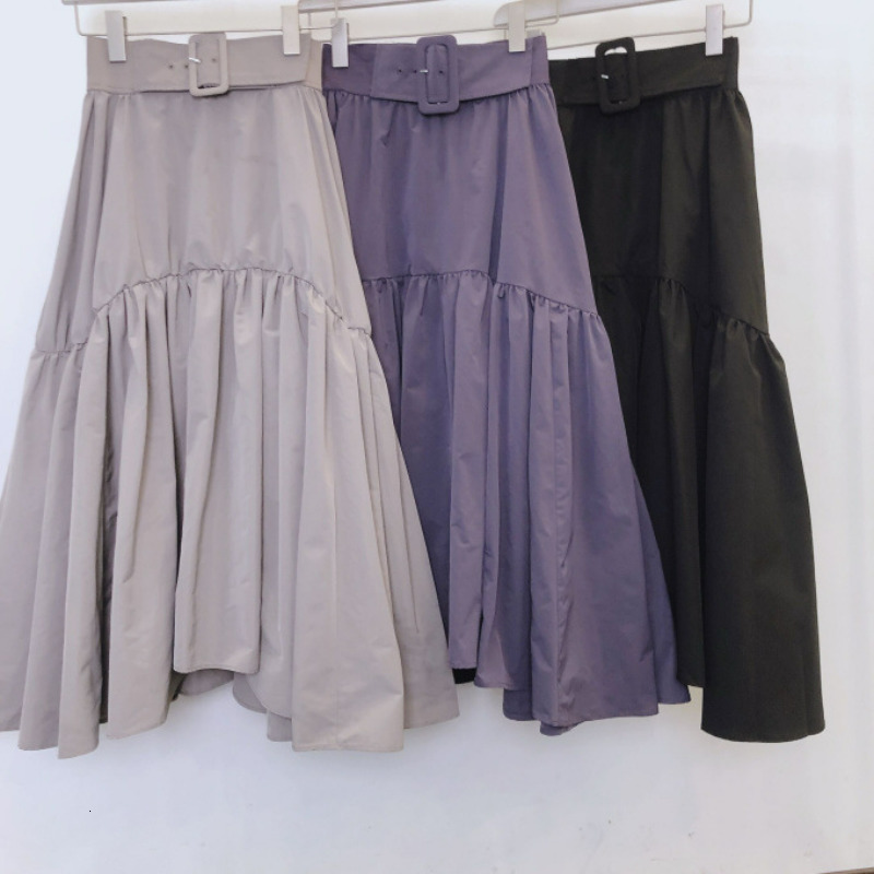 Skirts Kuzuwata Slim Waist Puffy Irregular Large Swing Folds Skirt JAPAN Faldas Mujer Moda Autumn Winter Jupes Femme with Belt 230313, Black
Skirts Kuzuwata Slim Waist Puffy Irregular Large Swing Folds Skirt JAPAN Faldas Mujer Moda Autumn Winter Jupes Femme with Belt 230313, Black