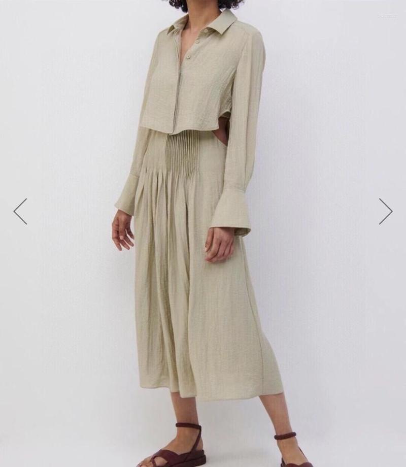 Casual Dresses High Quality Autumn Women Fashion Designer V Neck Sleeveless Cutout Waist Midi Dress Long Sleeve Short Shirt Two Pcs Set, Army green
Casual Dresses High Quality Autumn Women Fashion Designer V Neck Sleeveless Cutout Waist Midi Dress Long Sleeve Short Shirt Two Pcs Set, Army green