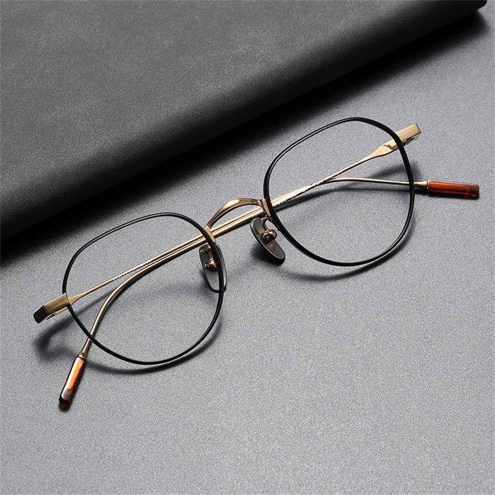 Sunglasses 2023 new Pure titanium hand-made 80803 irregular eyeglass frame art can be equipped with short-sighted anti blue light glasses
Sunglasses 2023 new Pure titanium hand-made 80803 irregular eyeglass frame art can be equipped with short-sighted anti blue light glasses
