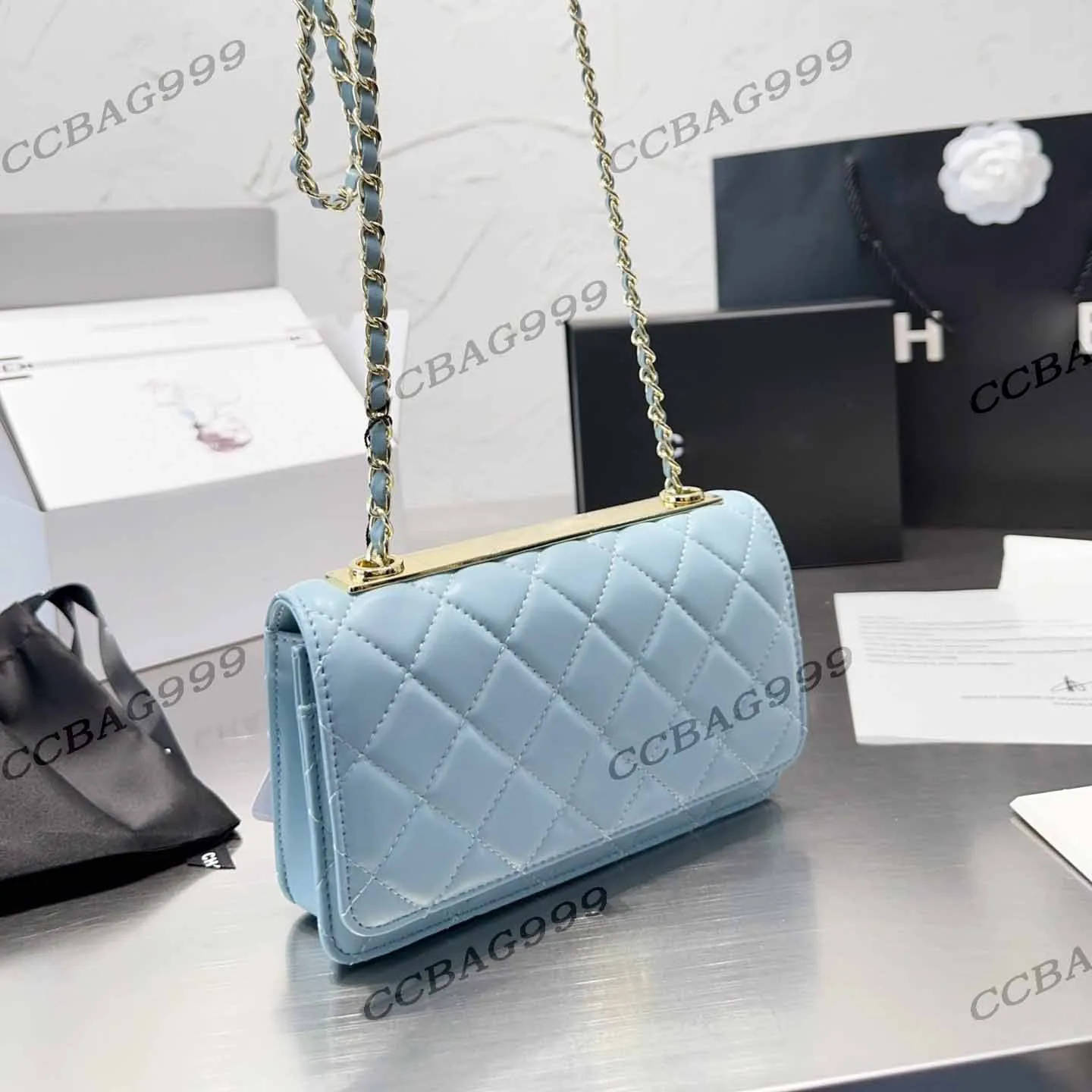 19 Classic Fashion Wealth Bag Womens Mini Crossbody Bags Quilted Diamond Lattice Hardware Metal Chain Luxury Designer Outdoor Portable Luggage Coin Wallet 20x13cm, Pink
19 Classic Fashion Wealth Bag Womens Mini Crossbody Bags Quilted Diamond Lattice Hardware Metal Chain Luxury Designer Outdoor Portable Luggage Coin Wallet 20x13cm, Pink