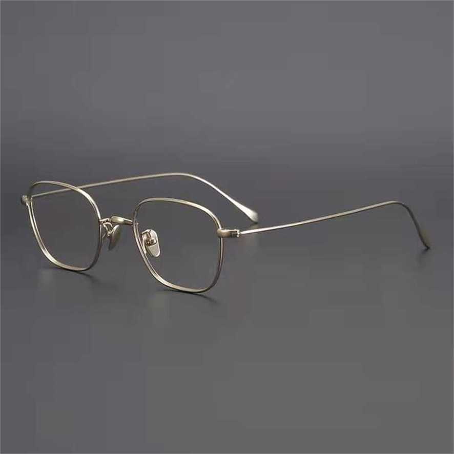 Sunglasses 2023 new Japanese pure titanium ultra-light anti-blue myopia glasses frame
Sunglasses 2023 new Japanese pure titanium ultra-light anti-blue myopia glasses frame