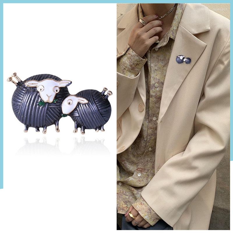 Brooches Versatile Statement Clothing Accessories Dripping Vintage Hairballs Small Sheep Animal
Brooches Versatile Statement Clothing Accessories Dripping Vintage Hairballs Small Sheep Animal