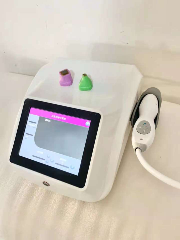 2023 Portable Fractional RF Skin Tighten Wrinkle Removal Treatment Anti Aging Skin Firming Machine