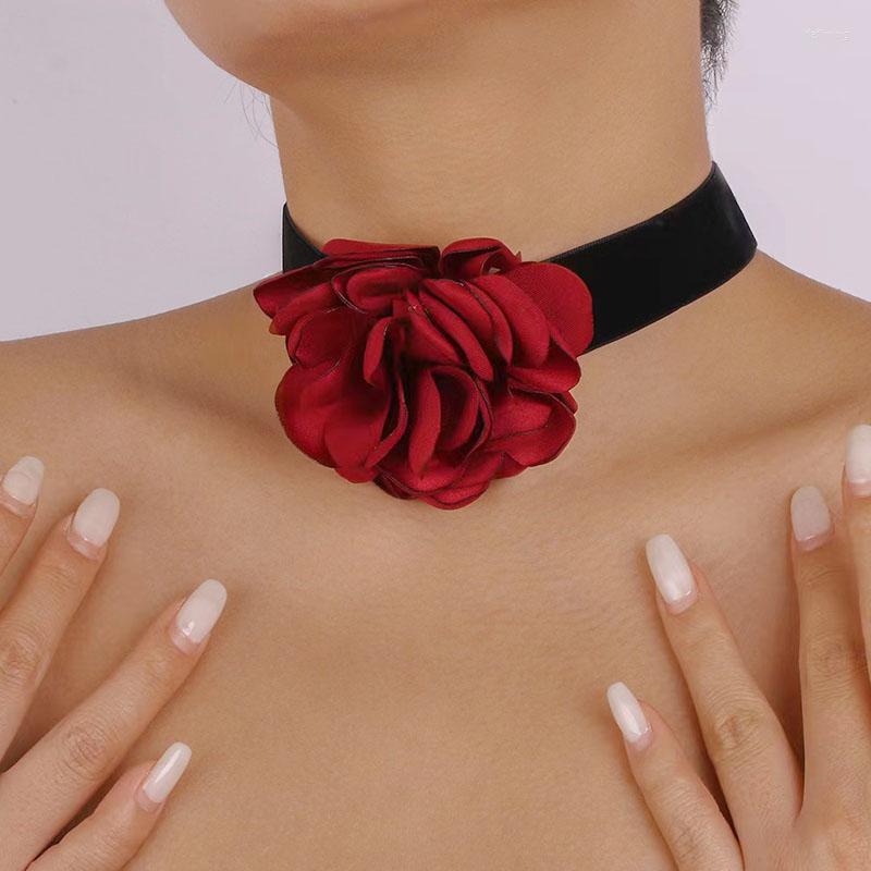 Choker Necklace Big Flower Pendant Women Girls Gold Silver Plating Fashion Jewelry Party Gift 2023 Style HN23269
Choker Necklace Big Flower Pendant Women Girls Gold Silver Plating Fashion Jewelry Party Gift 2023 Style HN23269
