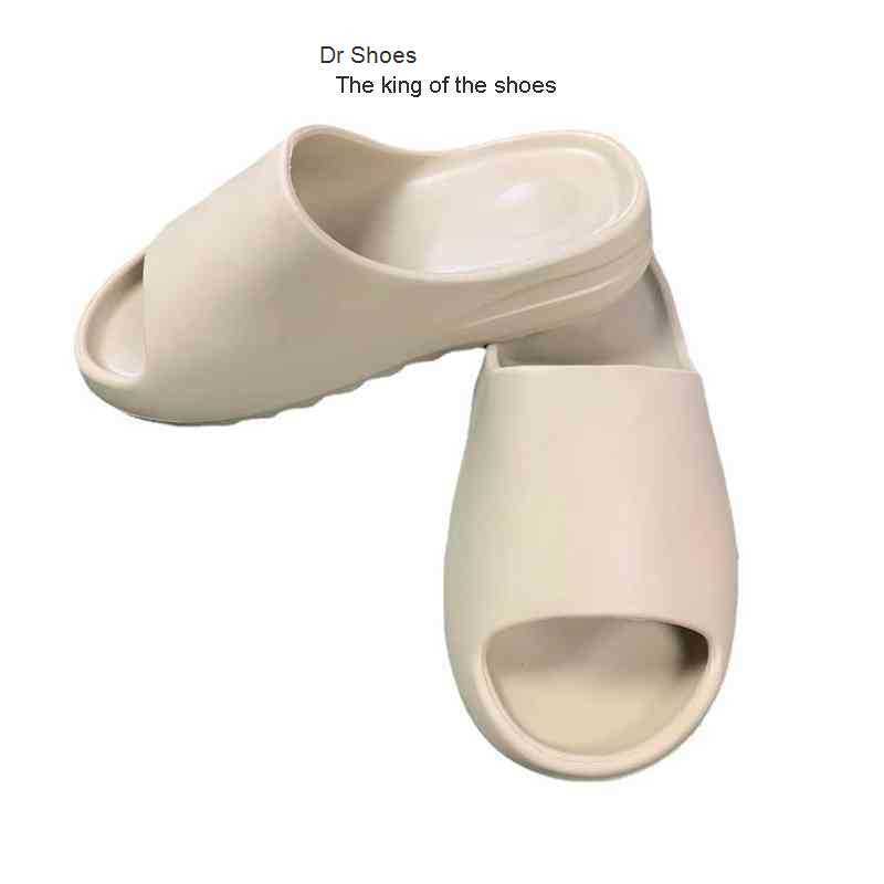 Luxury Designer Foam Slides Wear Slip Slippers for Men Women at in Summer with Coconut Height Odor Mute Soft Sole Anti wear and Shit, Beige
Luxury Designer Foam Slides Wear Slip Slippers for Men Women at in Summer with Coconut Height Odor Mute Soft Sole Anti wear and Shit, Beige