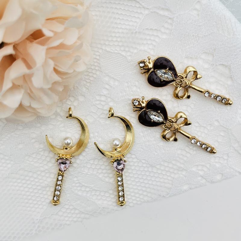 Charms 10pcs Alloy Cartoon Diamond-studded Pearl Moon Love Magic Wand Pendant Earrings DIY Handmade Keychain Necklace
Charms 10pcs Alloy Cartoon Diamond-studded Pearl Moon Love Magic Wand Pendant Earrings DIY Handmade Keychain Necklace