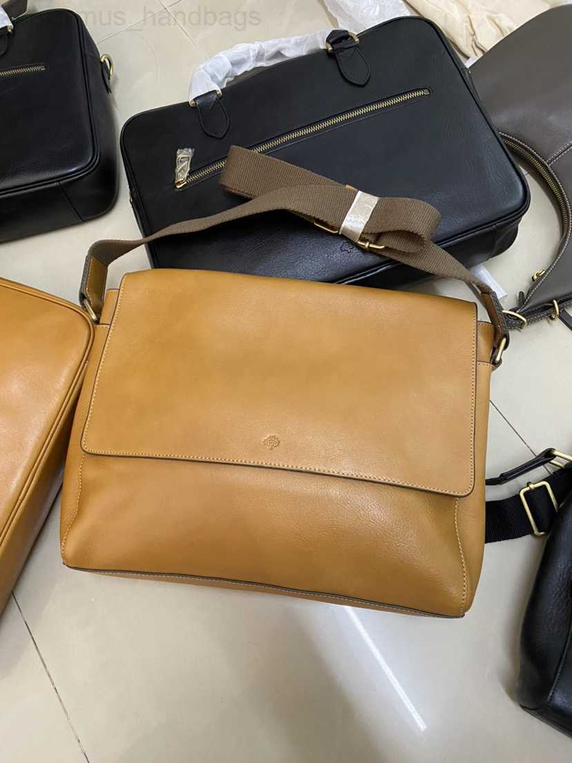 Lily Mulberries Bag Top Quality Designer Shoulder Bags Women Handbag British brand genuine leather Satchels crossbody bag Tote messenger LQQU, Black2
Lily Mulberries Bag Top Quality Designer Shoulder Bags Women Handbag British brand genuine leather Satchels crossbody bag Tote messenger LQQU, Black2