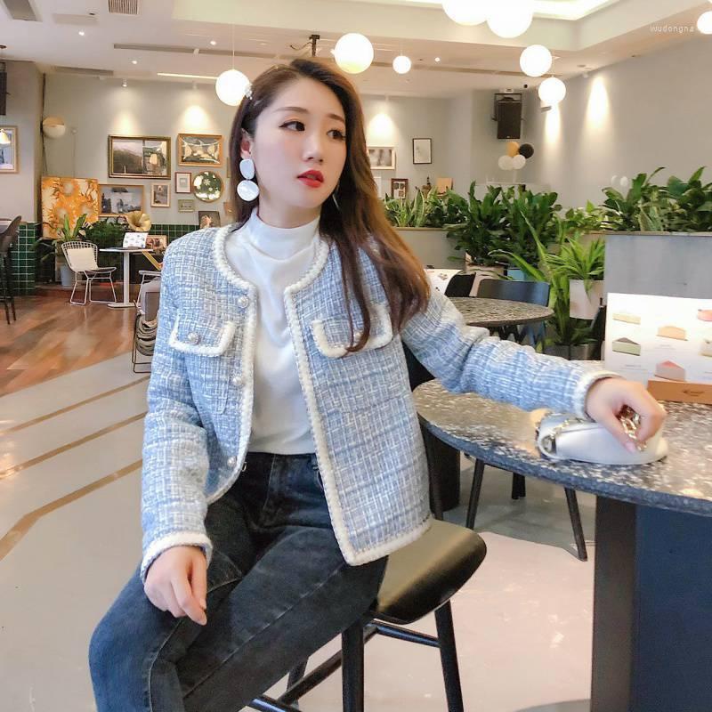 Women' Wool 2023 Autumn Fashion Women Jackets High Quality Single-breasted Short Plaid Jacket Female Long Sleeve Loose Coat Outer, Blue
Women' Wool 2023 Autumn Fashion Women Jackets High Quality Single-breasted Short Plaid Jacket Female Long Sleeve Loose Coat Outer, Blue