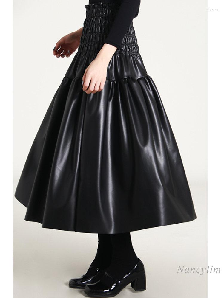 Skirts Vintage A- Line Elastic Waist Black PU Leather Skirt Womens 2023 Spring Winter Loose Pleating Long Large Swing
Skirts Vintage A- Line Elastic Waist Black PU Leather Skirt Womens 2023 Spring Winter Loose Pleating Long Large Swing