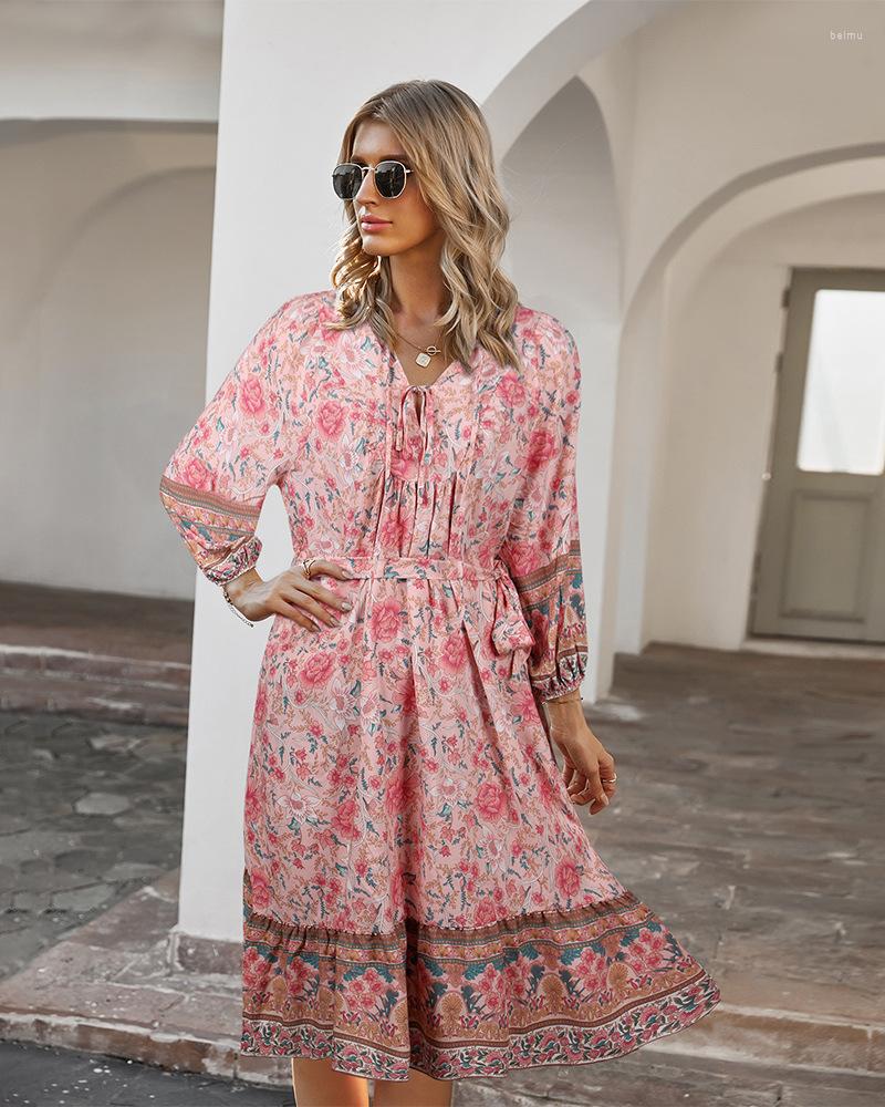 Casual Dresses Ladies Bohemia V-neck Belted Dress Women Autumn Bohemian Style Floral Printing Long Sleeve Tie Up Beach Middle
Casual Dresses Ladies Bohemia V-neck Belted Dress Women Autumn Bohemian Style Floral Printing Long Sleeve Tie Up Beach Middle