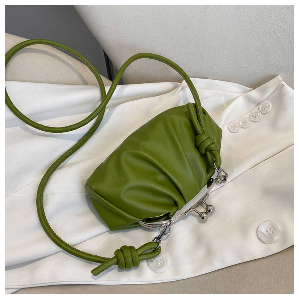 nxy Fashion Simple Fold Cloud Shoulder Bags for Female New Dinner Crossbody Bags Solid Color Pu Leather Famous Brand Bags 230308, Black
nxy Fashion Simple Fold Cloud Shoulder Bags for Female New Dinner Crossbody Bags Solid Color Pu Leather Famous Brand Bags 230308, Black