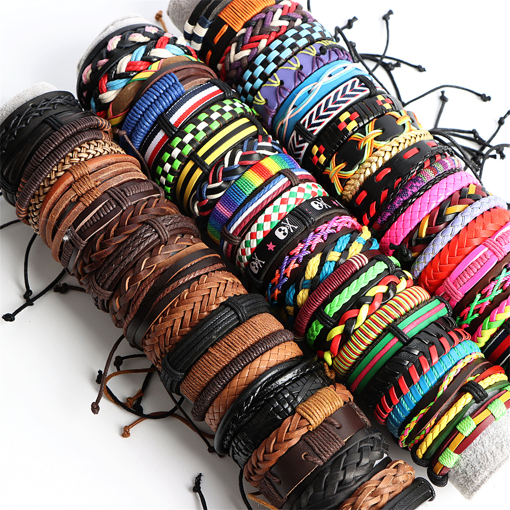Bangle 20PcsLot Handmade Retro Vintage Leather Cuff Bracelets Colorful Bangle Jewelry For Women Men Mix Styles Adjustable Party Gifts 230313
Bangle 20PcsLot Handmade Retro Vintage Leather Cuff Bracelets Colorful Bangle Jewelry For Women Men Mix Styles Adjustable Party Gifts 230313