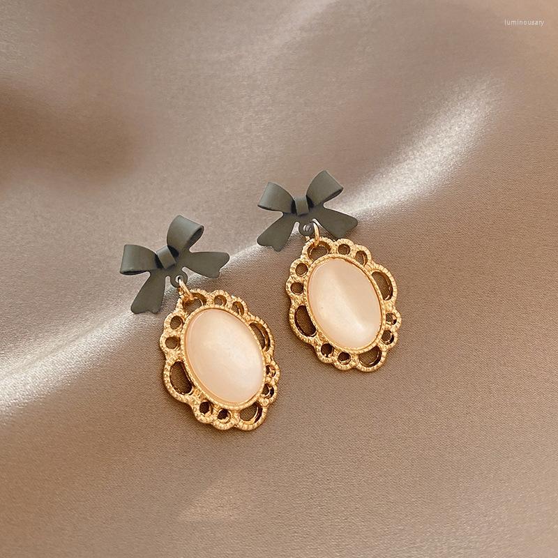 Dangle Earrings Korean Oval Opal Drop For Women Fashion Bowknot Wedding Ear Jewelry Girls Daily Wear Accessories
Dangle Earrings Korean Oval Opal Drop For Women Fashion Bowknot Wedding Ear Jewelry Girls Daily Wear Accessories