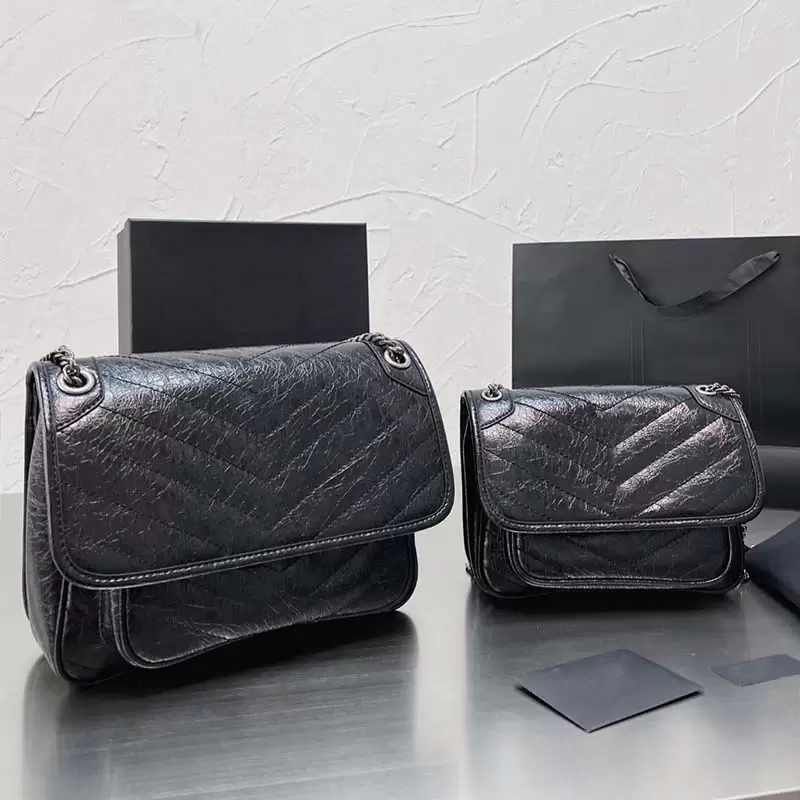 Niki Cowhide Shoulder Bags Chains Axillary Bag Thread Clutch Bags Genuine Leather Plain Letter Hasp Hardware High Quality Fashion Flap Wallet Large Capacity, 1#
Niki Cowhide Shoulder Bags Chains Axillary Bag Thread Clutch Bags Genuine Leather Plain Letter Hasp Hardware High Quality Fashion Flap Wallet Large Capacity, 1#