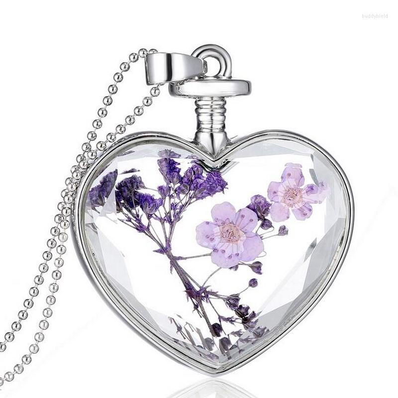 Pendant Necklaces Fashion Flower Specimen Heart Box Locket For Women Valentine's Day Gifts
Pendant Necklaces Fashion Flower Specimen Heart Box Locket For Women Valentine's Day Gifts