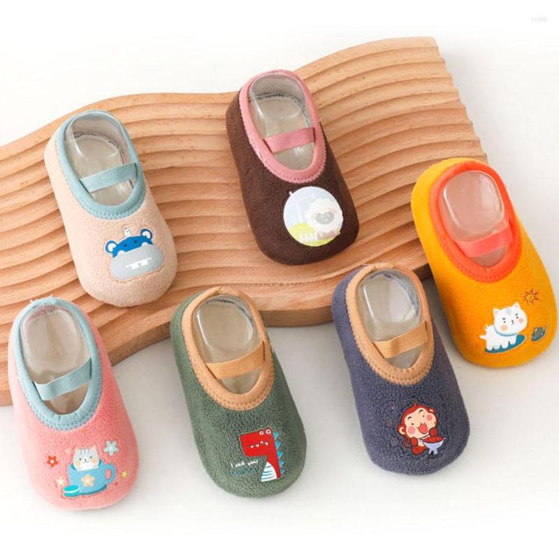 First Walkers 1-4 Years Infant Crib Shoes Kids Cartoon Animal Fleece Winter Flats Children Soft Sole Anti-Slip Toddler Prewalker, Es6515
First Walkers 1-4 Years Infant Crib Shoes Kids Cartoon Animal Fleece Winter Flats Children Soft Sole Anti-Slip Toddler Prewalker, Es6515
