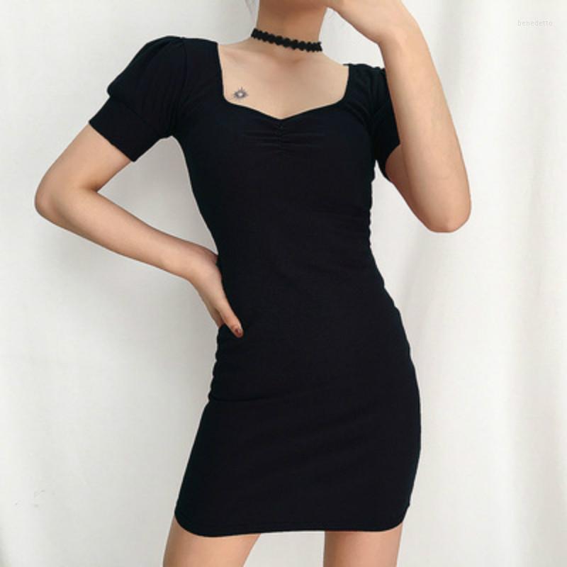 Casual Dresses Summer Simple Solid Color Dress Women Puff Sleeve Square Collar High Waist Short 2023 Fashion Streetwear, Black
Casual Dresses Summer Simple Solid Color Dress Women Puff Sleeve Square Collar High Waist Short 2023 Fashion Streetwear, Black