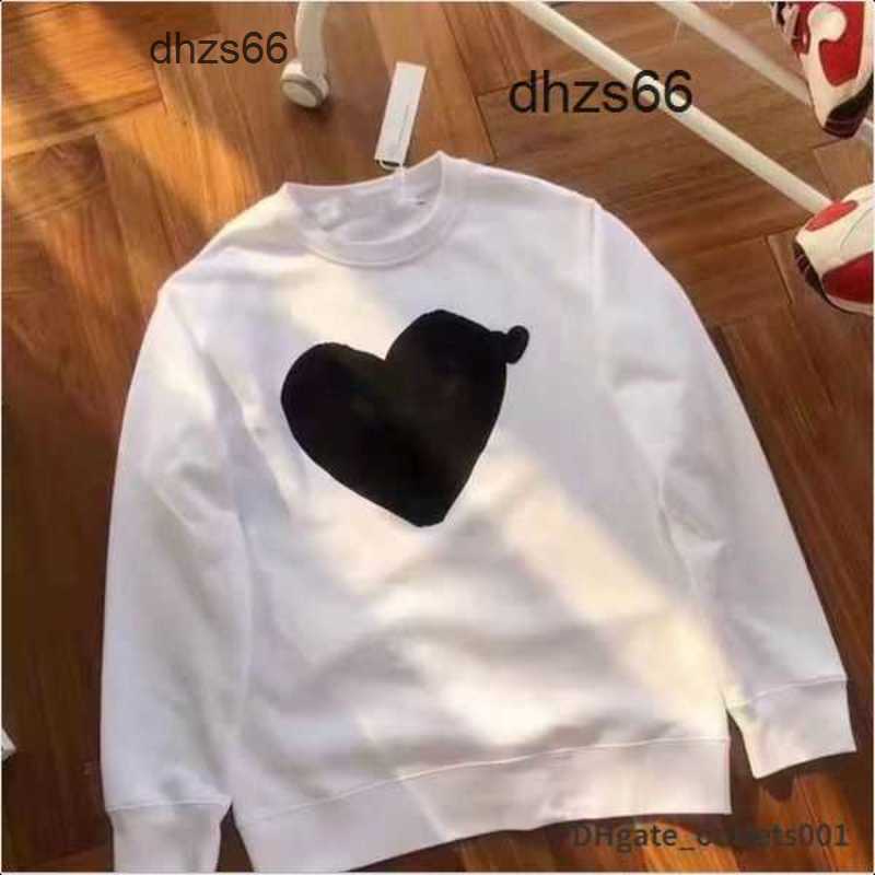 Designer-men' Men' Play Hoodies Hoodies & Sweatshirts Sweatshirts Commes Jumpers Des Garcons Letter Embroidery Long Sleeve Pullover Women Heart Sportswear Dy87r8
Designer-men' Men' Play Hoodies Hoodies & Sweatshirts Sweatshirts Commes Jumpers Des Garcons Letter Embroidery Long Sleeve Pullover Women Heart Sportswear Dy87r8