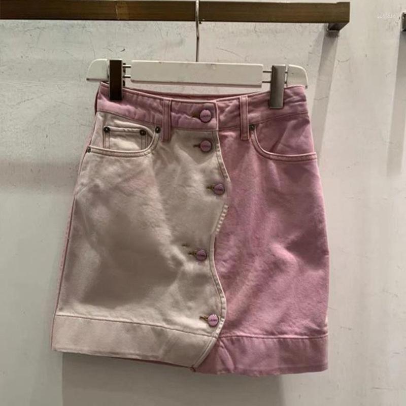 Skirts Spring/summer 2023 High Waist A-shaped Button Contrast Denim Patchwork Skirt, Pink
Skirts Spring/summer 2023 High Waist A-shaped Button Contrast Denim Patchwork Skirt, Pink