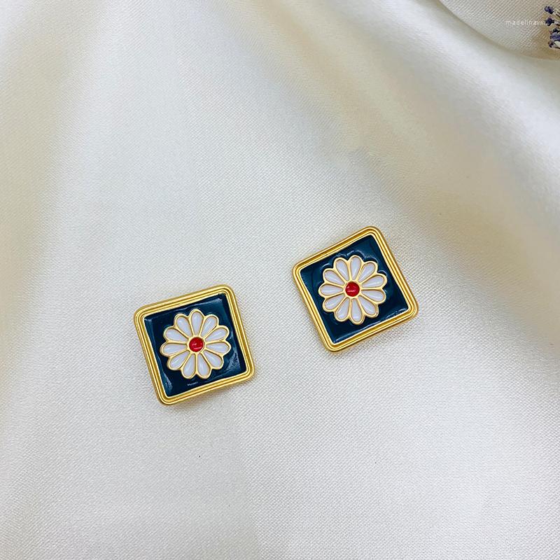 Stud Earrings JOUVAL Daisy Flowers For Women Korean Square Enamel Geometry Boucle Elegant Lady's Party Jewelry Gift
Stud Earrings JOUVAL Daisy Flowers For Women Korean Square Enamel Geometry Boucle Elegant Lady's Party Jewelry Gift