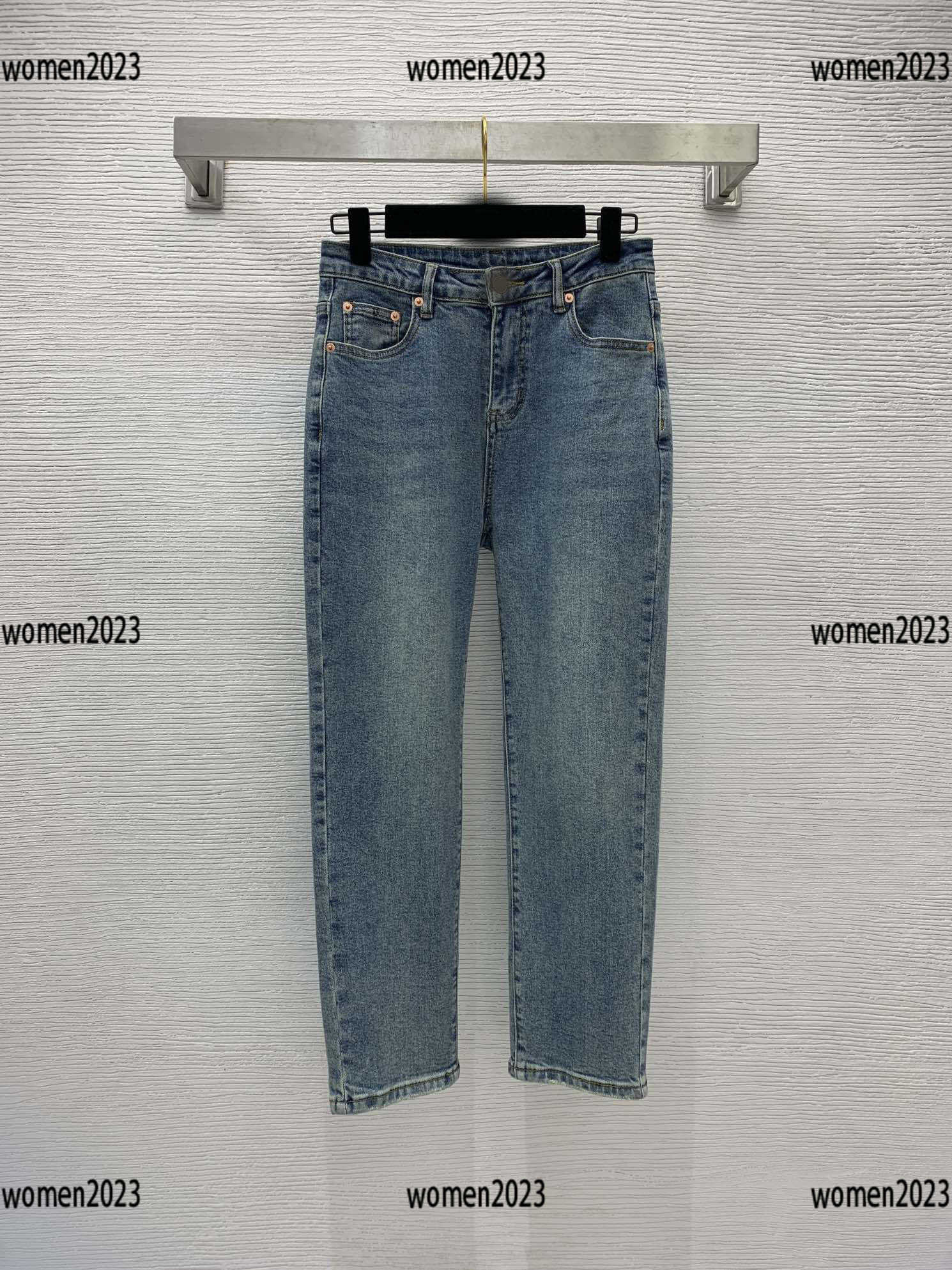 women jeans lady trousers girl pants Size -L Letter logo pocket straight tube Nine-point washed jeans New Products fashion Mar06, Blue
women jeans lady trousers girl pants Size -L Letter logo pocket straight tube Nine-point washed jeans New Products fashion Mar06, Blue