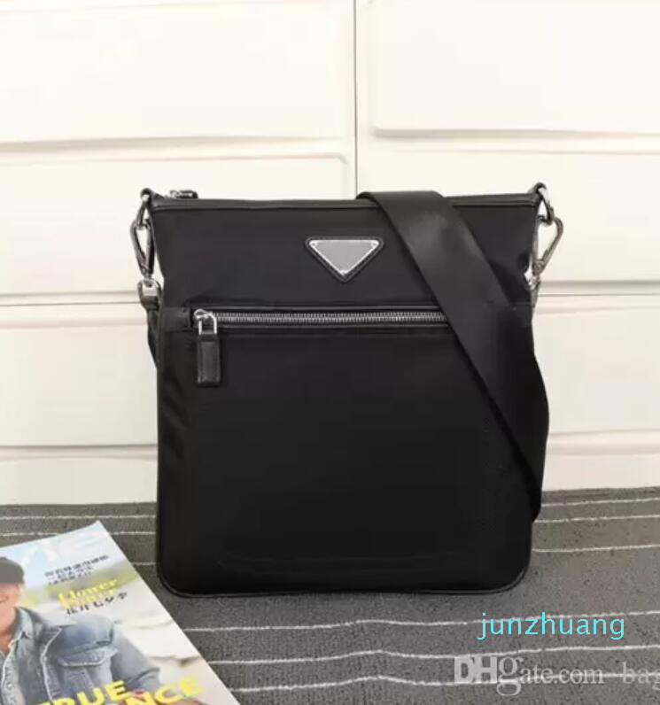 Global free shipping classic luxury package Canvas leather cowhide men's shoulder 11 best quality handbag 0819 size 28 cm 26 cm 2 cm, Black
Global free shipping classic luxury package Canvas leather cowhide men's shoulder 11 best quality handbag 0819 size 28 cm 26 cm 2 cm, Black