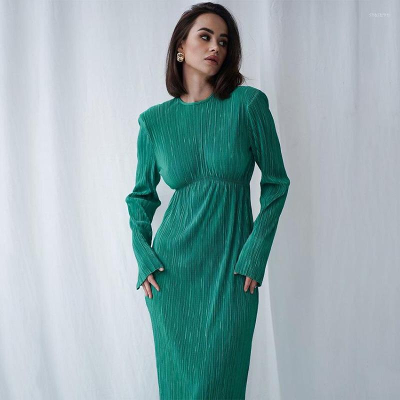 Casual Dresses 2023 Autumn And Winter Dress Round Neck Hollow Temperament Backless Slim Long-sleeved Pleated Woman, Black
Casual Dresses 2023 Autumn And Winter Dress Round Neck Hollow Temperament Backless Slim Long-sleeved Pleated Woman, Black