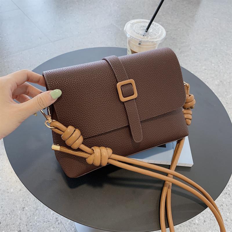 Evening Bags Fashion Soft PU Leather Clamshell Small Square Bag 2023 Female Shoulder Messenger Simple And Casual Temperament, Black
Evening Bags Fashion Soft PU Leather Clamshell Small Square Bag 2023 Female Shoulder Messenger Simple And Casual Temperament, Black