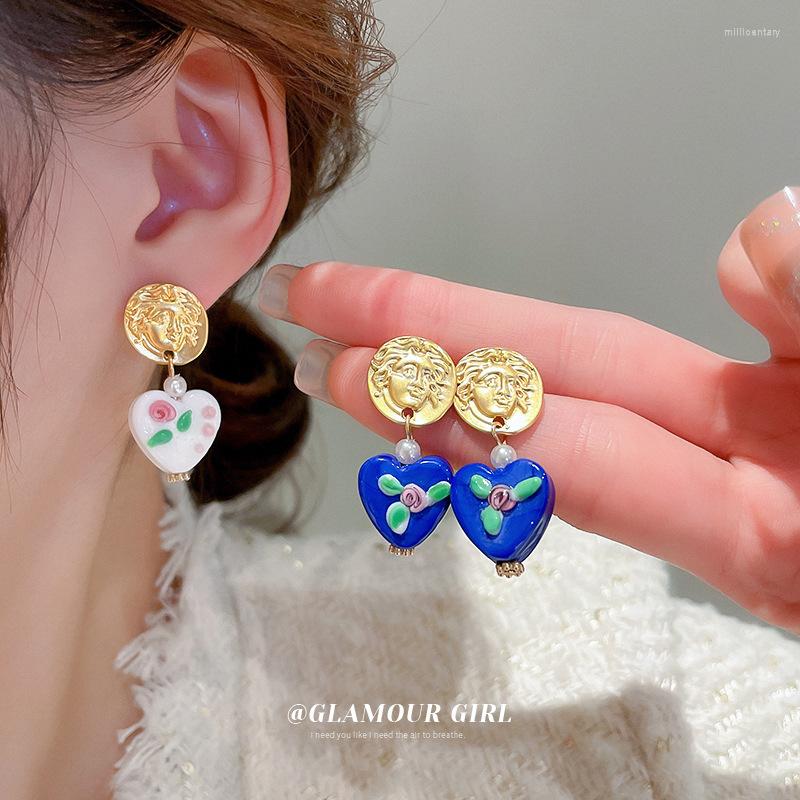 Dangle Earrings 1 Pair Silver Needle Portrait Middle Ancient Glass Flower Personality Design Retro Style Korean Love
Dangle Earrings 1 Pair Silver Needle Portrait Middle Ancient Glass Flower Personality Design Retro Style Korean Love