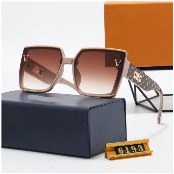 Designer Sunglasses Brand Luxury Designer Sunglass High Quality eyeglass Women Men Glasses Womens Sun glass UV400 lens Unisex With box black 
Designer Sunglasses Brand Luxury Designer Sunglass High Quality eyeglass Women Men Glasses Womens Sun glass UV400 lens Unisex With box black
