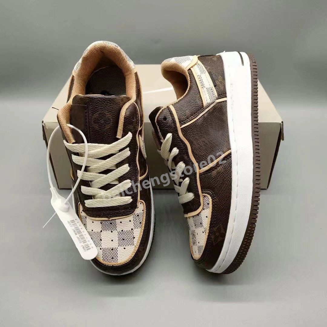 1 One Women Mens Running Shoes Travis Goost Grey Luxury Printing Brown University Gold Green Kwondo Skeleton Airforces Sneakers Trainers B9, Color 1
1 One Women Mens Running Shoes Travis Goost Grey Luxury Printing Brown University Gold Green Kwondo Skeleton Airforces Sneakers Trainers B9, Color 1