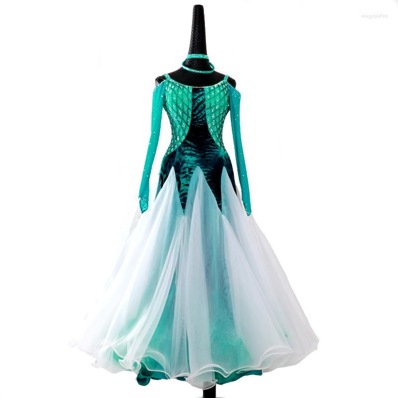 Stage Wear Est Design 2023 Sale Ballroom Dance Dress Woman Modern Waltz Tango Exercise Costume/standard Handmade, Navy blue
Stage Wear Est Design 2023 Sale Ballroom Dance Dress Woman Modern Waltz Tango Exercise Costume/standard Handmade, Navy blue