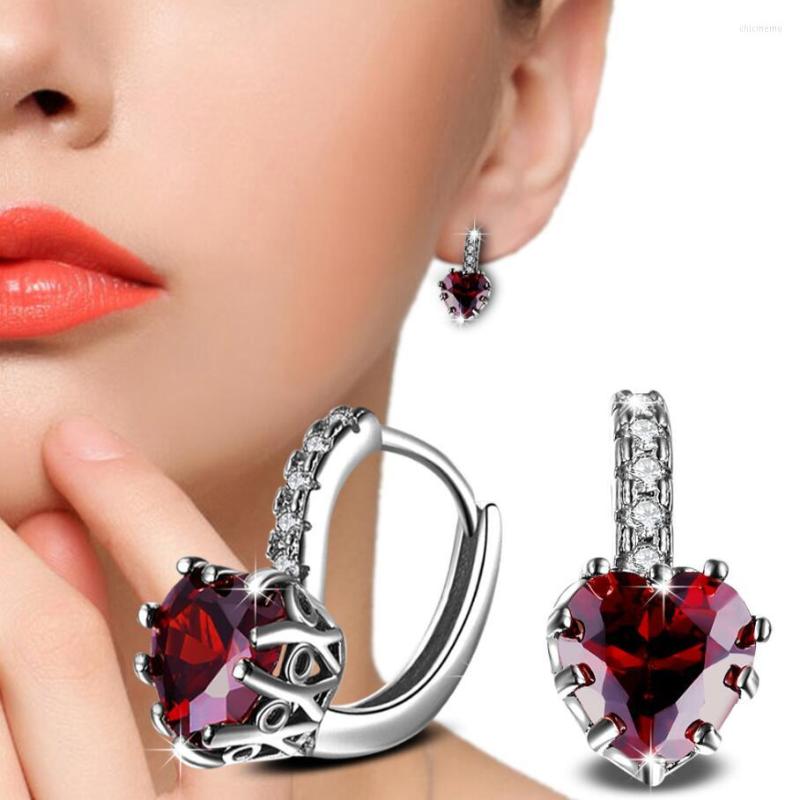 Hoop Earrings Wholesale Heart-shaped Red CZ Zircon Engagement Jewelry For Women Vintage Earring More Color
Hoop Earrings Wholesale Heart-shaped Red CZ Zircon Engagement Jewelry For Women Vintage Earring More Color