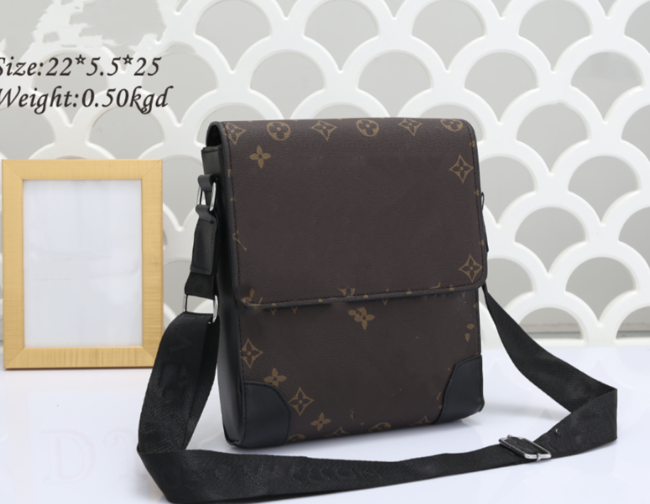 Leather Man Small Zipper Square Message Bags Shoulder Crossbody Purses Cartoon Handbag Designer Handbags Set Purse
Leather Man Small Zipper Square Message Bags Shoulder Crossbody Purses Cartoon Handbag Designer Handbags Set Purse