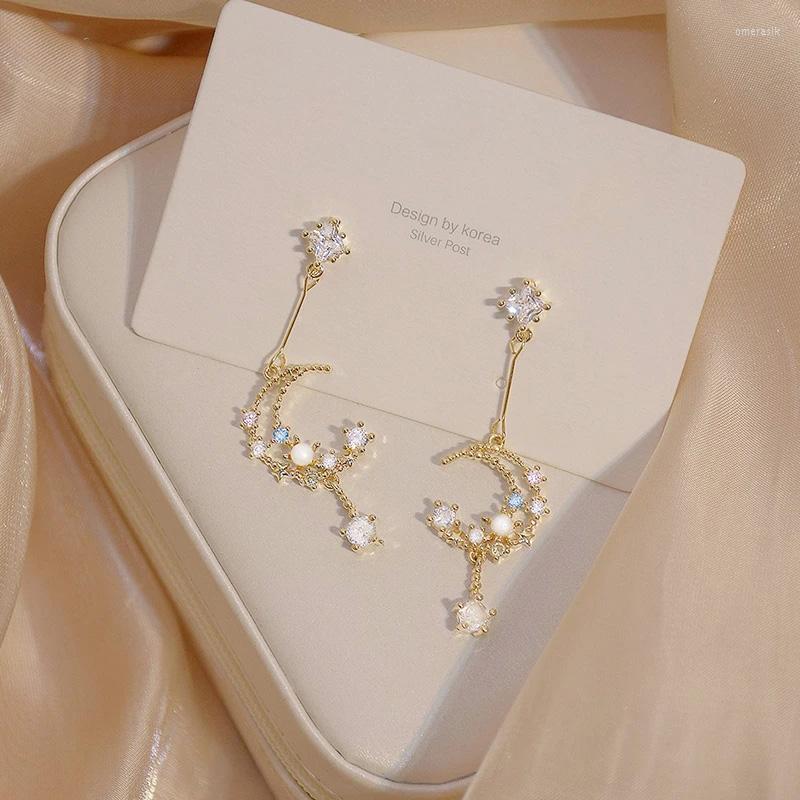 Dangle Earrings Korean Romantic Zircon Sweet Moon Earring For Women Charm Transparent Drop Stud Jewelry Pendant Gift
Dangle Earrings Korean Romantic Zircon Sweet Moon Earring For Women Charm Transparent Drop Stud Jewelry Pendant Gift