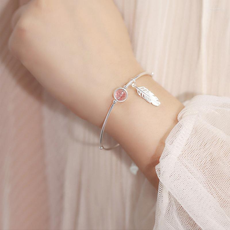 Link Bracelets 2023 Pink Crystal Feather Leaf Bracelet For Woman Silver Color Jewelry Temperament Natural Strawberry
Link Bracelets 2023 Pink Crystal Feather Leaf Bracelet For Woman Silver Color Jewelry Temperament Natural Strawberry