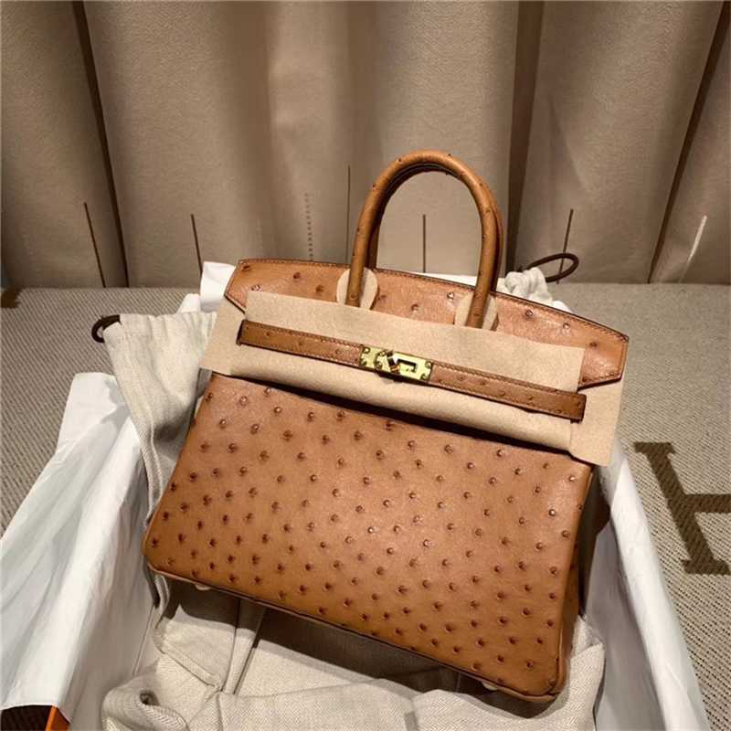 Luxury Bag Birkin Bk 25cm 37 gold brown gold buckle silver buckle pure manual sewing ostrich leather with logo, Golden brown
Luxury Bag Birkin Bk 25cm 37 gold brown gold buckle silver buckle pure manual sewing ostrich leather with logo, Golden brown