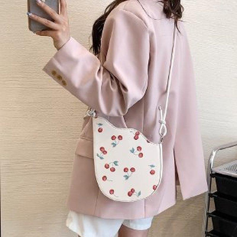 Evening Bags 2023 Women Sunflower Oil Painting Shouler Female Brand Wave Design Knot Underarm Handbag Fashion Girl Purses, Small cherry
Evening Bags 2023 Women Sunflower Oil Painting Shouler Female Brand Wave Design Knot Underarm Handbag Fashion Girl Purses, Small cherry