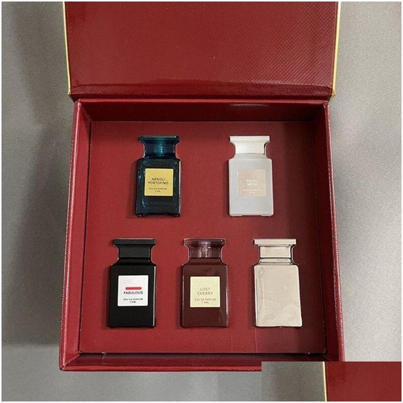 Incense Top Per Set 7.5Ml X 5/4 Fabous Rose Wood White Suede Lavender Cherry Peach Kit 5 In 1 Gift Box For Woman Drop Delivery Healt Dhf8P
Incense Top Per Set 7.5Ml X 5/4 Fabous Rose Wood White Suede Lavender Cherry Peach Kit 5 In 1 Gift Box For Woman Drop Delivery Healt Dhf8P