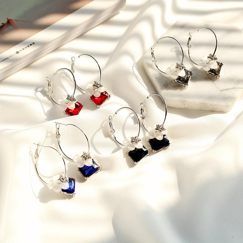 Stud Earrings Star With Exaggerated Atmosphere Fashion Ear Jewelry Five Petal Flower Ring Female Temperament Korea
Stud Earrings Star With Exaggerated Atmosphere Fashion Ear Jewelry Five Petal Flower Ring Female Temperament Korea