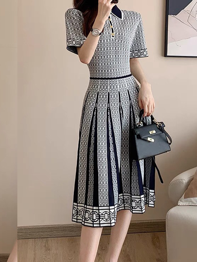 Casual Dresses Retro Elegant Knitted Dress Summer Waist Thin Knitted Skirt Short Sleeve Dress Fashion Women'S Clothing 230313