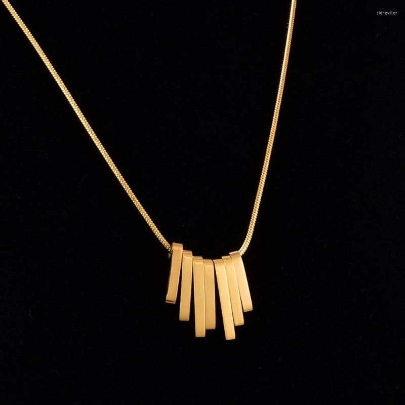 Pendant Necklaces Not Turn Color Fan-shaped Tassel Necklace Female Summer Clavicle Chain Light Luxury Design Trendy Stainless Steel
Pendant Necklaces Not Turn Color Fan-shaped Tassel Necklace Female Summer Clavicle Chain Light Luxury Design Trendy Stainless Steel