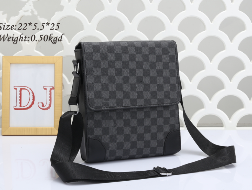 Quality Men's briefcase Business shoulder bag Cross Body famous classic Work package messenger bags classic with dust school bookbag A variety of styles
Quality Men's briefcase Business shoulder bag Cross Body famous classic Work package messenger bags classic with dust school bookbag A variety of styles