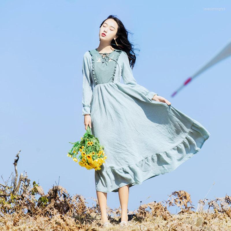 Casual Dresses Fashion Brand Retro Style Linen Fabric Dress Women' Was Thin Embroidery Flowers Ruffles High Waist Elegant Wq951 Dropship, Light green
Casual Dresses Fashion Brand Retro Style Linen Fabric Dress Women' Was Thin Embroidery Flowers Ruffles High Waist Elegant Wq951 Dropship, Light green