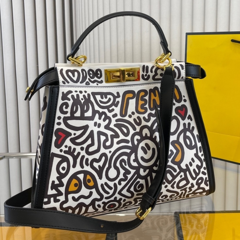 New designer Tote bag Women's high beauty graffiti fashion handbag three dimensional shoulder messenger bag is necessary in four seasons, White
New designer Tote bag Women's high beauty graffiti fashion handbag three dimensional shoulder messenger bag is necessary in four seasons, White