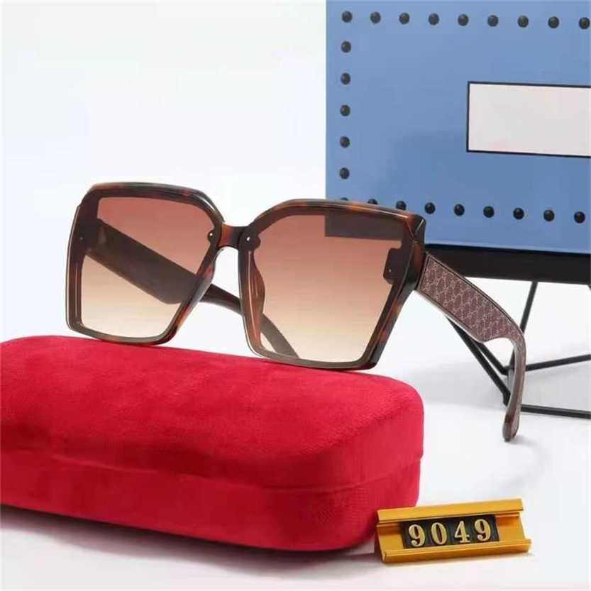 Sunglasses 2023 new Overseas sunglasses men's and women's street shooting travel fashion glasses 9049
Sunglasses 2023 new Overseas sunglasses men's and women's street shooting travel fashion glasses 9049