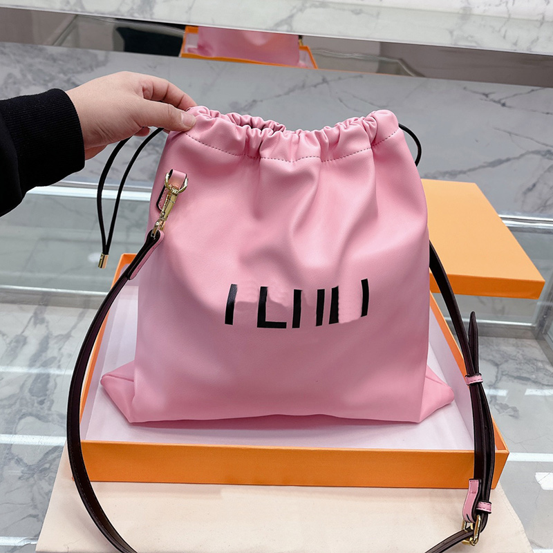 Drawstring Tote Bag Shopping Handbag Purse Crossbody Bags Genuine Leather Handbags Fashion Letter Large Capacity Shoulder Back Pack
Drawstring Tote Bag Shopping Handbag Purse Crossbody Bags Genuine Leather Handbags Fashion Letter Large Capacity Shoulder Back Pack